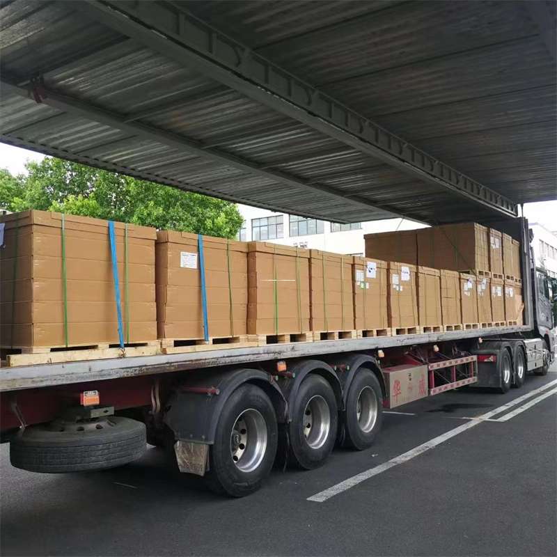 内蒙古兴安盟乌兰浩特到新疆喀什叶城县物流公司内蒙古兴安盟乌兰浩特至新疆喀什叶城县物流专线往返运输